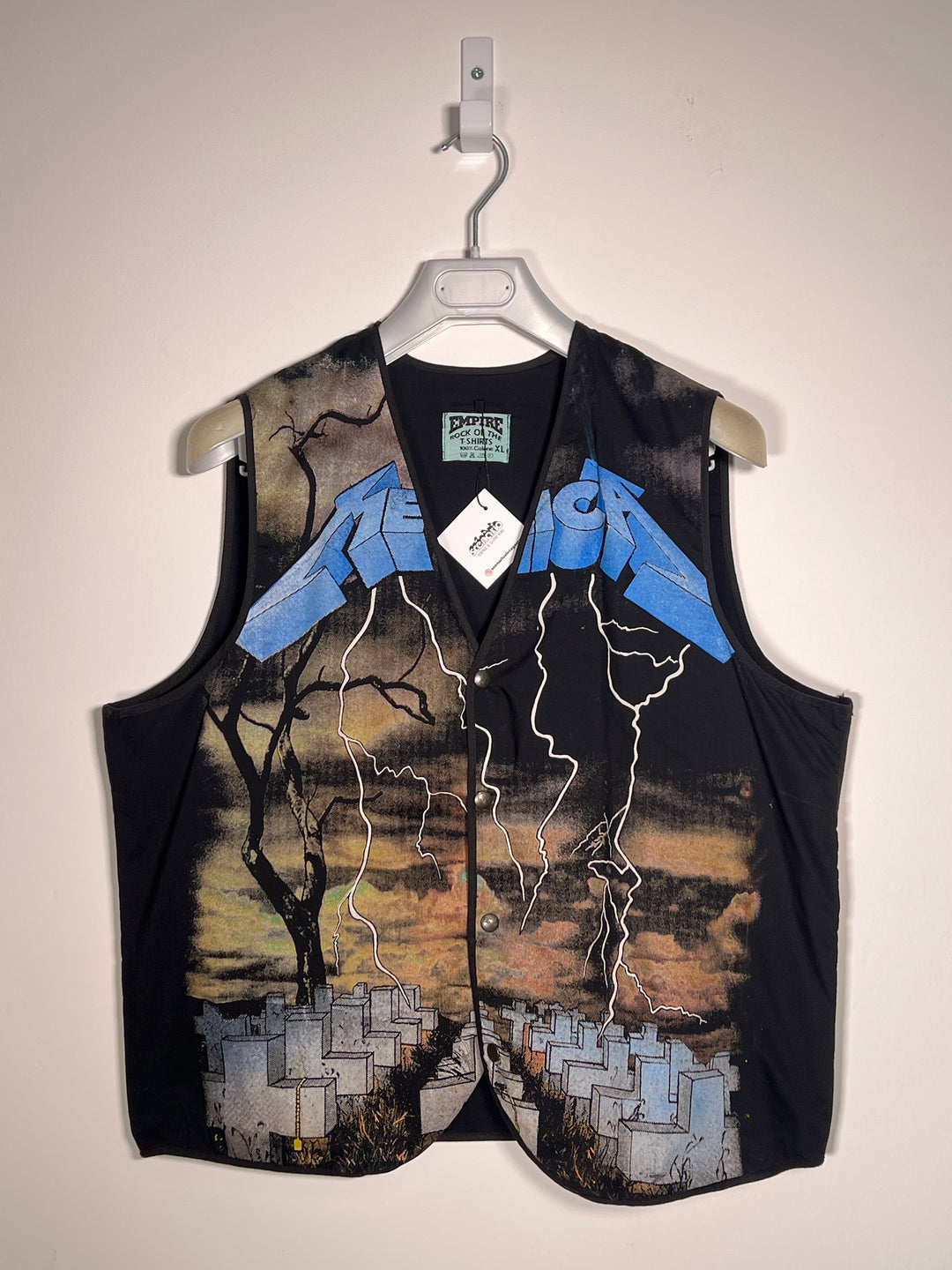 Empire Metallica Graveyard 80s Vest