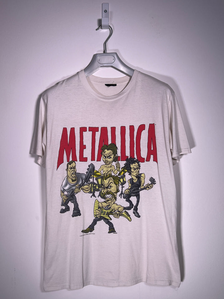 Giant Metallica Designed by Edward Chavez T-Shirt