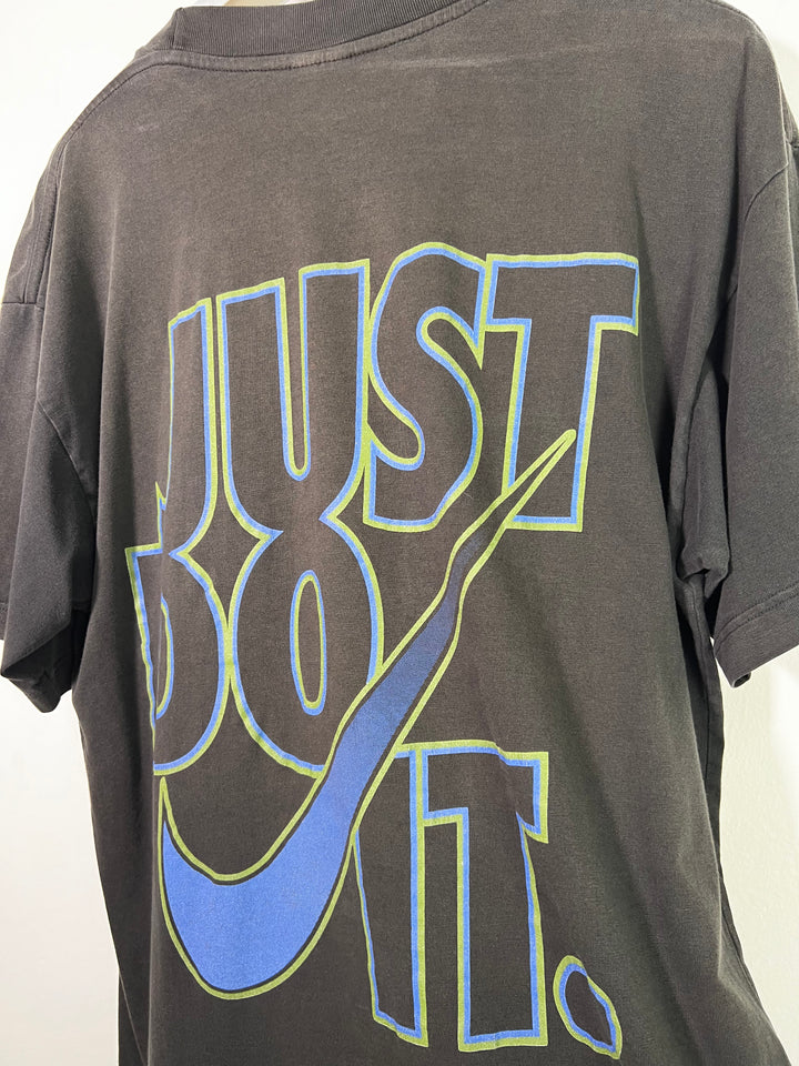 Nike Just Do It 90s T-Shirt