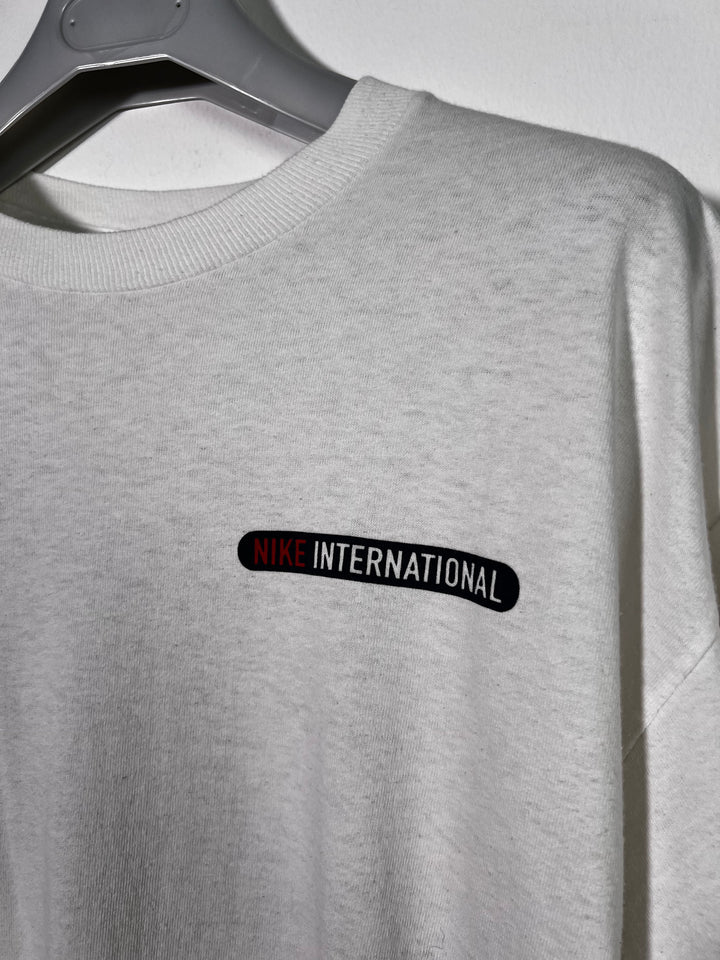 Nike International Single Stitch 80s T-Shirt