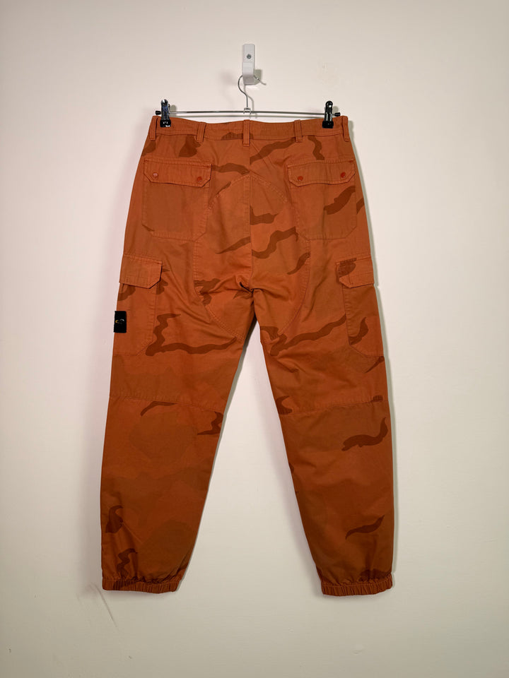 Supreme x Stone Island Coral Camo Cargo Pant
