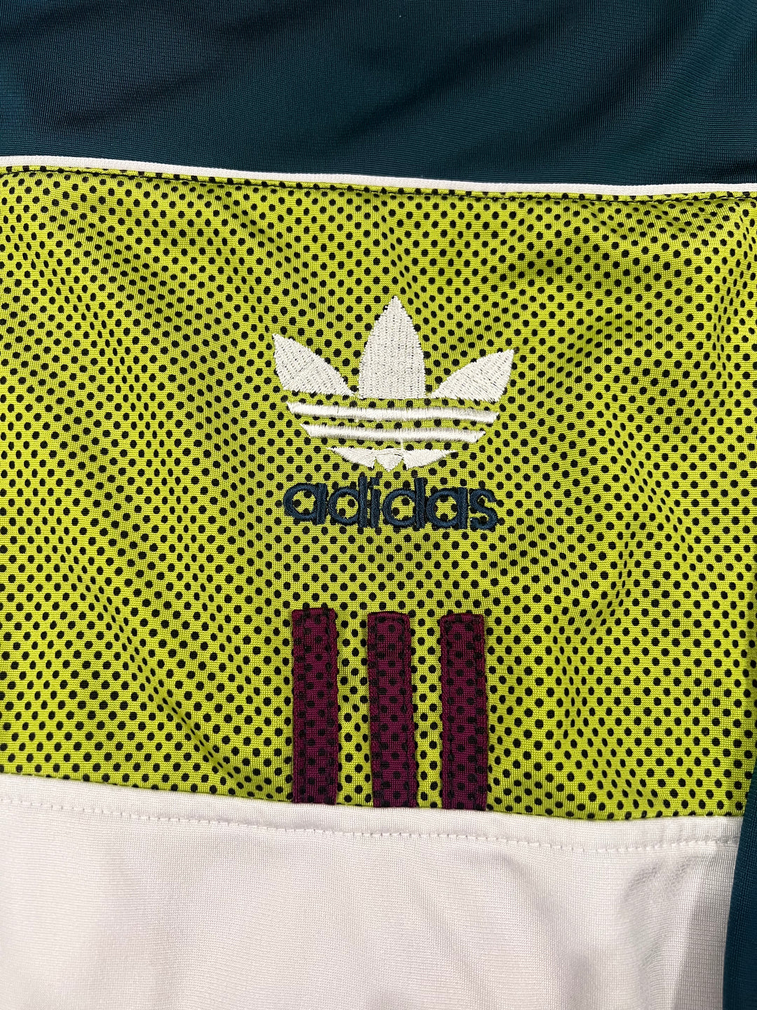 Adidas Big Logo 90s Tracktop