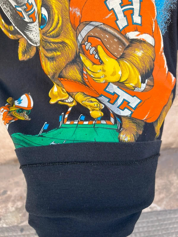 80s Screen Stars Houston Cougars Dirk West Illustration T-Shirt