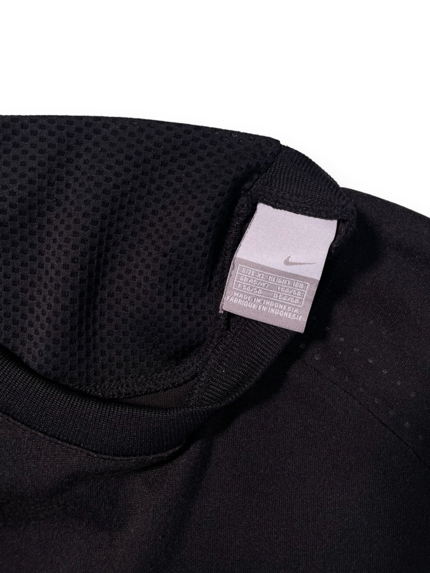 Nike TN Longsleeve Shirt - scenariovintagestore